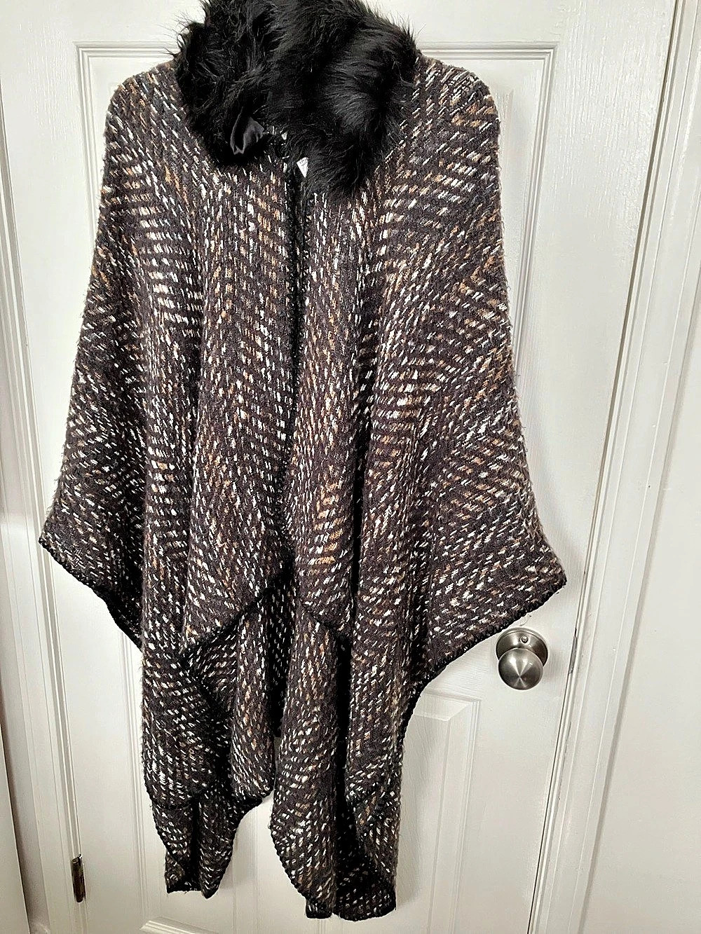 Apt. 9 Faux-Fur Collar Cape in Brown & Black NWT